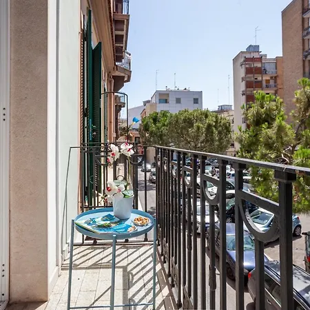 Apartment Central Station Vgm Bari